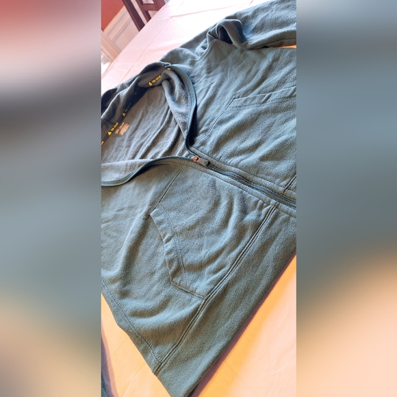 Tek Gear - Picture 2 of 10